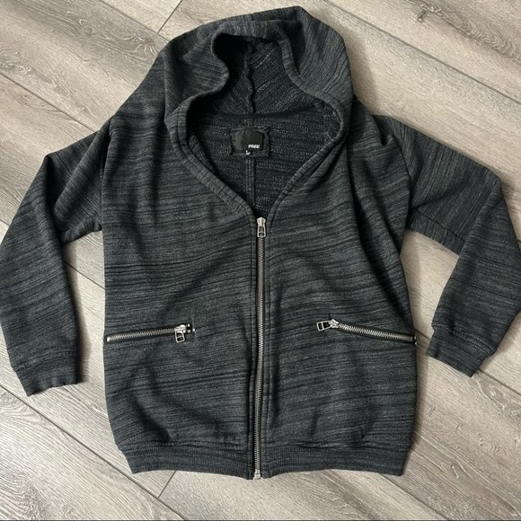 Aritzia Wilfred Free Rousseau sweater size Small - Picture 6 of 8